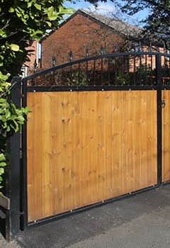 New Gate Installation In Thousand Oaks